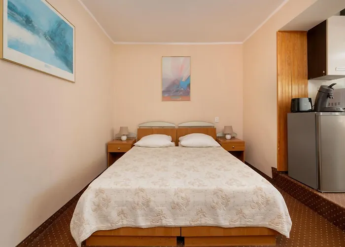 In Near The Διαμέρισμα